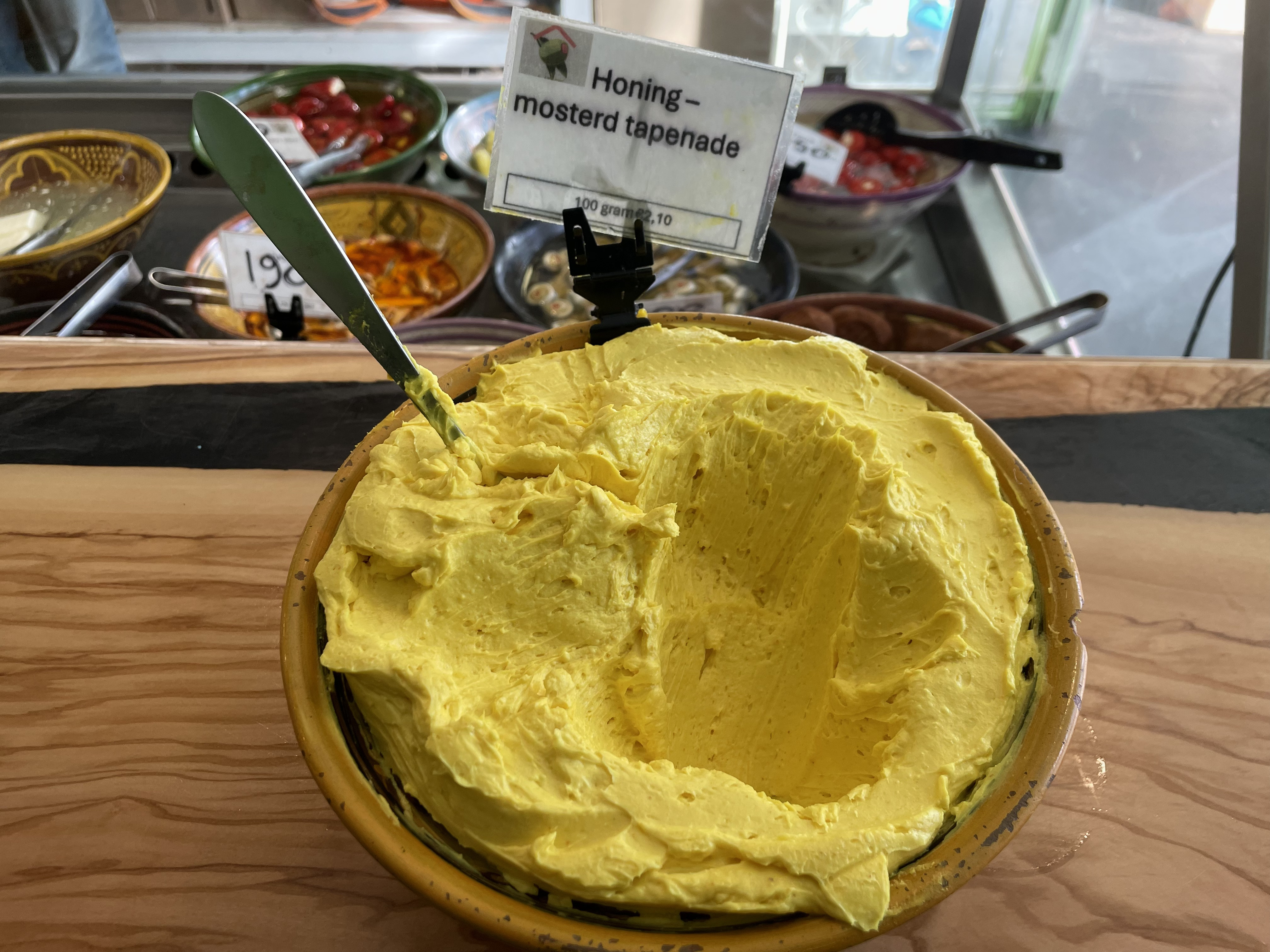 Honing-Mosterd Tapenade